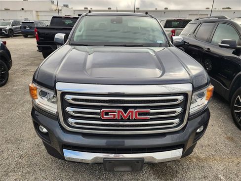 Used 2017 GMC Canyon SLT w/ Driver Alert Package image 2