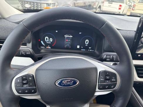 New 2026 Ford Explorer Active w/ Active Comfort Package AWD/4WD image 22