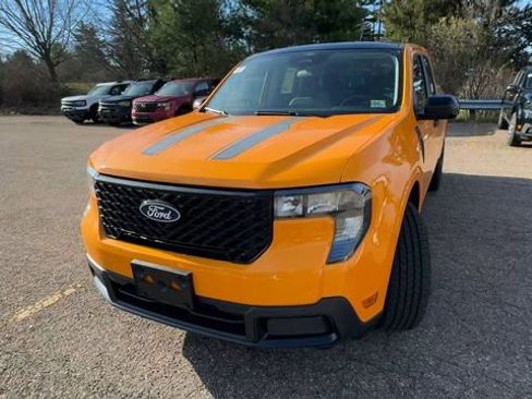 New 2026 Ford Maverick XLT w/ Black Appearance Package AWD/4WD image 7