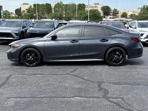 Used 2025 Honda Civic Sport image 11