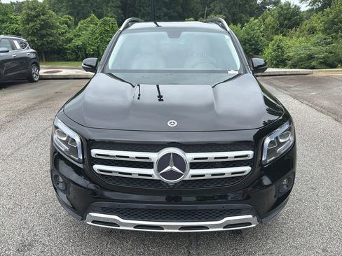 Used 2021 Mercedes-Benz GLB 250 image 2