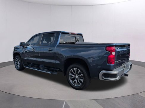 Used 2019 Chevrolet Silverado 1500 LT w/ All-Star Edition AWD/4WD image 3