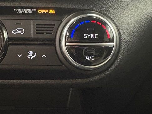 Used 2023 Kia Soul GT-Line FWD image 26