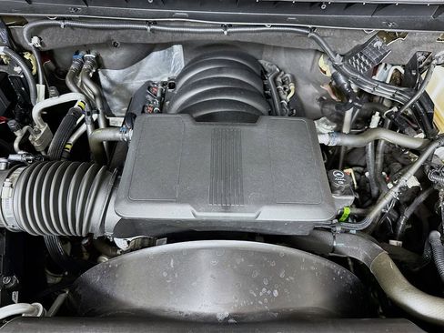 Used 2024 GMC Sierra 2500 SLT w/ SLT Premium Package image 36