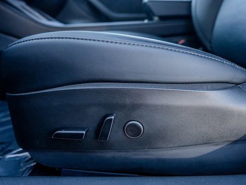 Used 2023 Tesla Model 3 Performance image 15