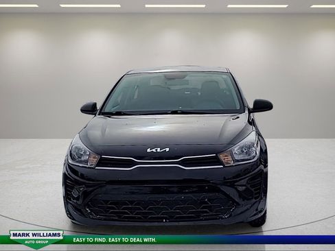 Used 2023 Kia Rio LX image 2