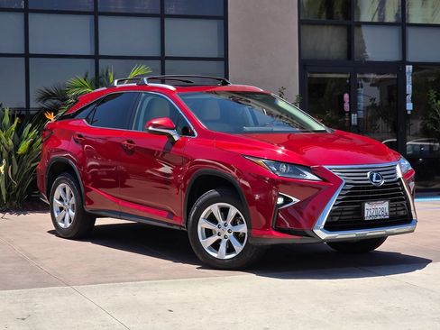 Used 2016 Lexus RX 350 FWD w/ Premium Package image 3