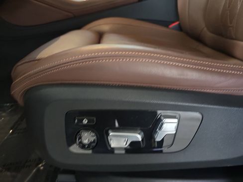 Certified 2024 BMW X6 xDrive40i w/ Premium Package AWD/4WD image 28