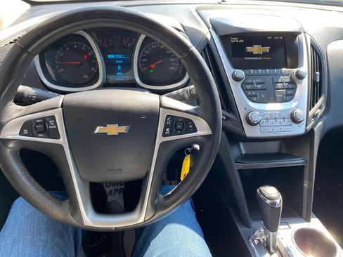 Used 2017 Chevrolet Equinox LT w/ Convenience Package AWD/4WD image 14