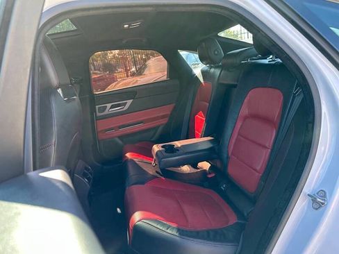 Used 2016 Jaguar XF R-Sport image 14