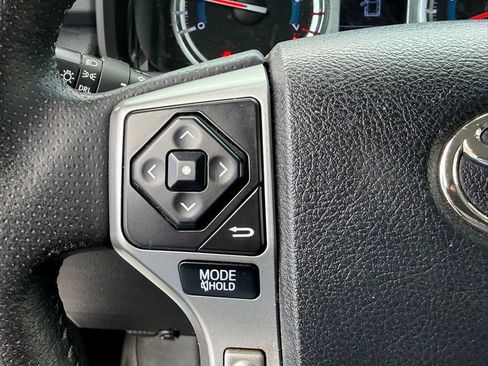 Used 2014 Toyota 4Runner SR5 RWD image 23