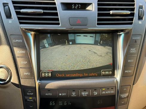 Used 2007 Lexus LS 460 image 14