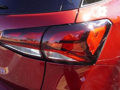 Used 2024 Chevrolet Equinox LT w/ LPO, Floor Liner Package image 34