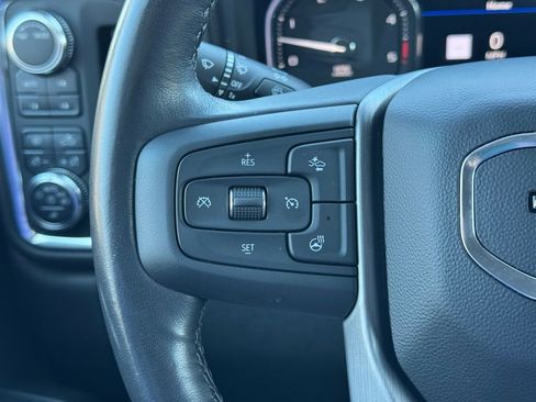 Used 2022 GMC Sierra 2500 Denali w/ Denali Black Diamond Edition image 24