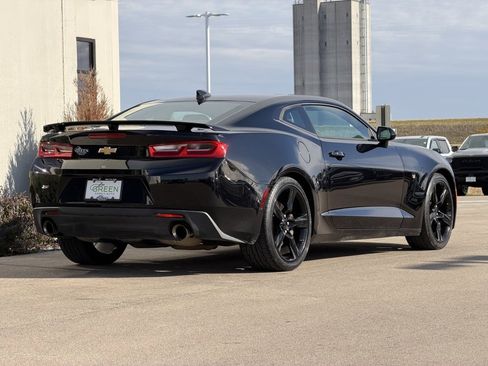 Used 2018 Chevrolet Camaro SS image 5