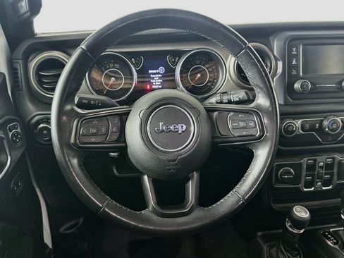 Used 2019 Jeep Wrangler Unlimited Sport S AWD/4WD image 18