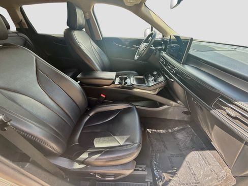 Used 2023 Lincoln Nautilus AWD w/ Premium Package image 31