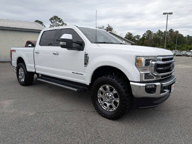 Used 2021 Ford F250 Lariat w/ Lariat Ultimate Package AWD/4WD image 2