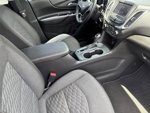 Used 2020 Chevrolet Equinox LT FWD image 35
