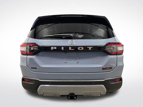 Used 2026 Honda Pilot TrailSport image 5