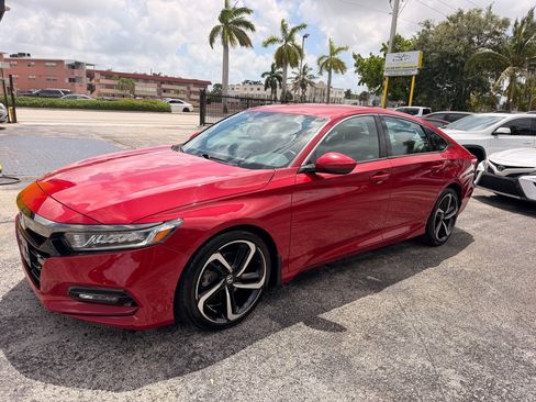 Used 2020 Honda Accord Sport image 3
