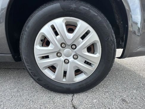 Used 2019 Dodge Grand Caravan SE w/ UConnect Hands-Free Group FWD image 35