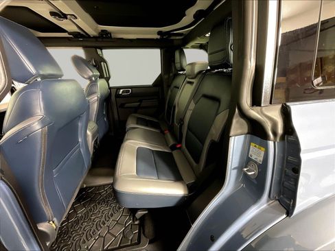 Used 2024 Ford Bronco Outer Banks AWD/4WD image 22