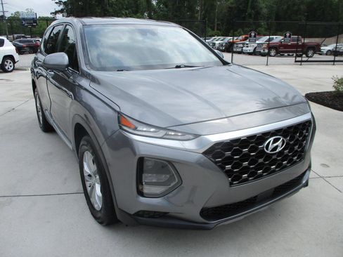 Used 2019 Hyundai Santa Fe SE FWD image 25