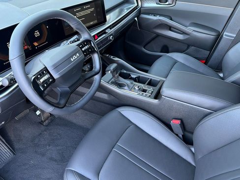 New 2026 Kia Sorento S image 8
