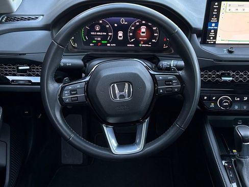 Used 2023 Honda Accord Touring image 16