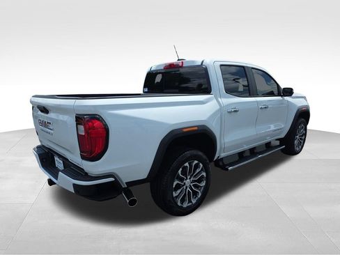 Used 2026 GMC Canyon Denali AWD/4WD image 5
