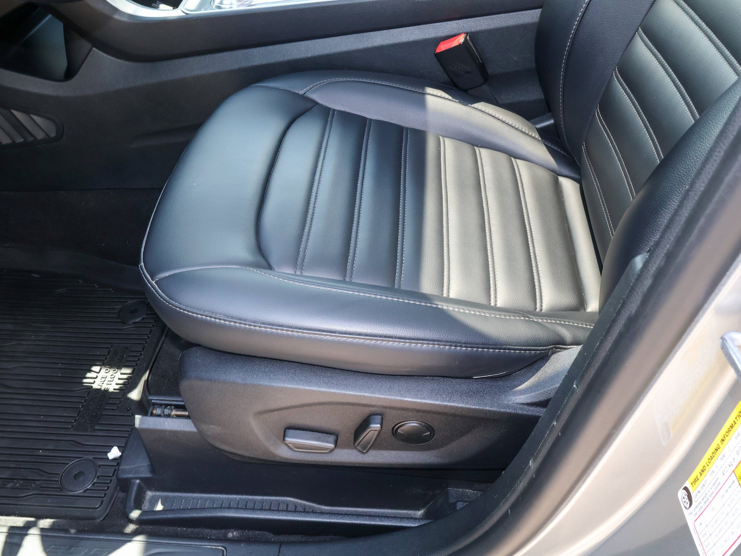 Used 2024 Ford Edge SEL w/ Convenience Package AWD/4WD image 14