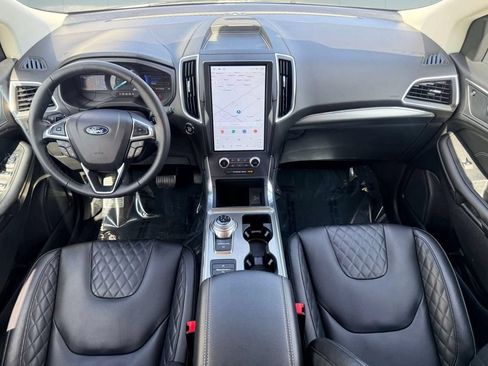 Used 2024 Ford Edge Titanium w/ Equipment Group 301A AWD/4WD image 29