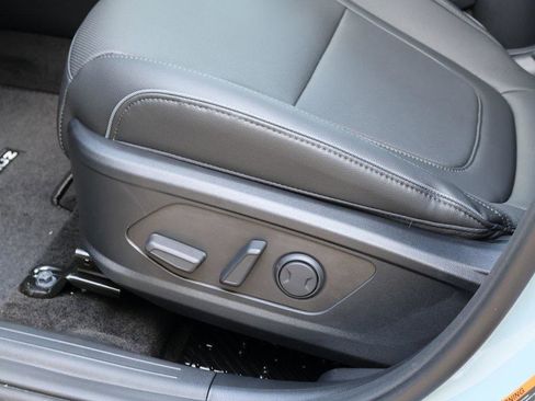 New 2025 Hyundai Santa Cruz Limited image 24