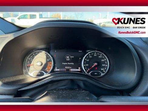 Used 2021 Jeep Renegade Latitude w/ Convenience Group image 16