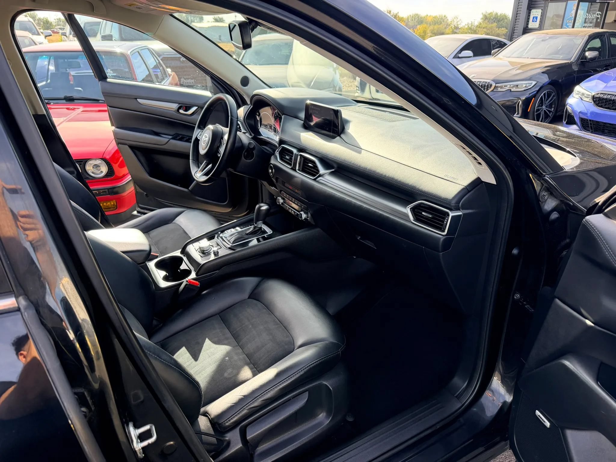 Used 2019 MAZDA CX-5 Touring FWD image 18