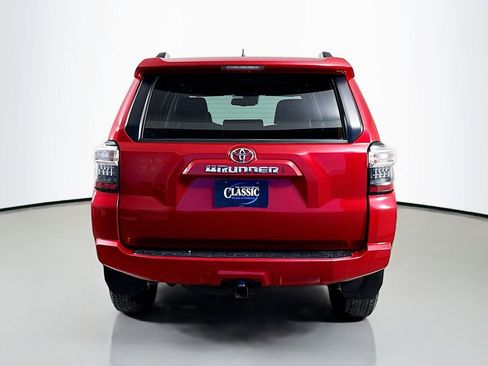 Used 2024 Toyota 4Runner SR5 Premium image 6