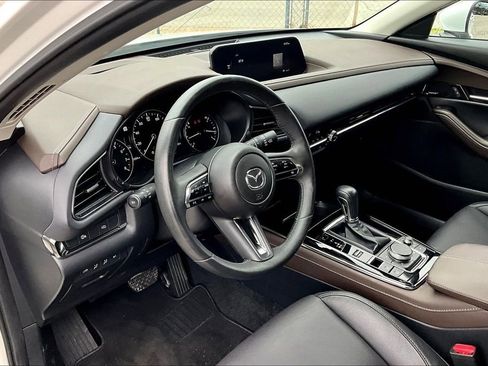 Used 2024 MAZDA CX-30 AWD 2.5 S w/ Premium Package image 16