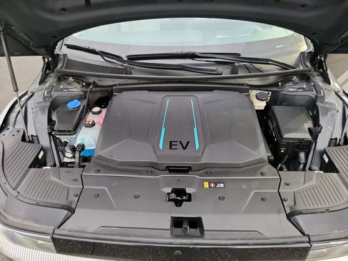 Certified 2024 Hyundai Ioniq 5 Limited image 26