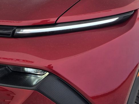 New 2026 Chevrolet Equinox EV LT image 9