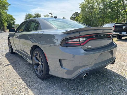 Used 2019 Dodge Charger GT RWD image 11