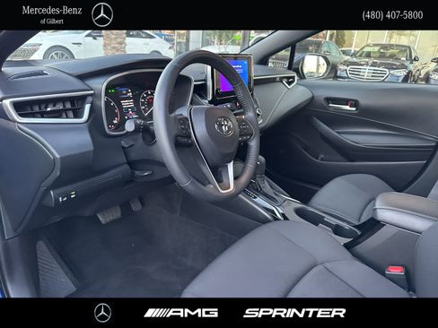 Used 2025 Toyota Corolla Hatchback image 11