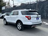 Used 2016 Ford Explorer XLT w/ Equipment Group 202A image 5