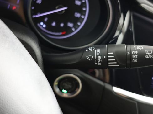 Used 2023 Buick Encore GX Select FWD image 23