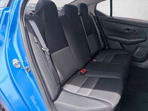 Used 2025 Nissan Sentra SV FWD image 18