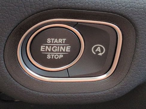 New 2026 Mercedes-Benz GLS 450 4MATIC image 29