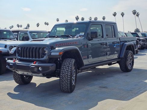 New 2026 Jeep Gladiator Mojave AWD/4WD image 3