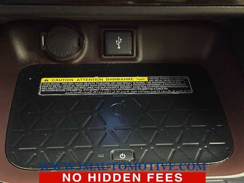 Used 2020 Toyota RAV4 Limited image 39