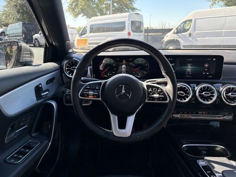 Used 2019 Mercedes-Benz A 220 image 5