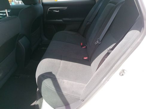 Used 2014 Nissan Altima 2.5 S FWD image 32